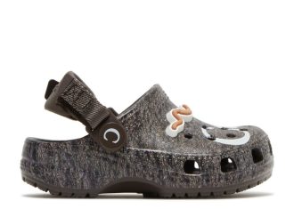 Anwar Wortels x Clog Kids “Soil – Espresso”