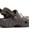 Anwar Wortels x Clog Kids “Soil – Espresso”