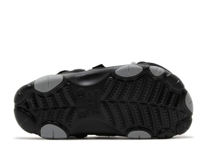 BEAMS x Classic All-Terrain Outdoor Clog “Grijs Zwart”