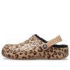 Crocs Baya gevoerde clog pantoffels met luipaardprint 205975-98R