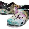Crocs Classic All-Terrain Clog Desert Pattern Stijlvolle Casual Unisex Multi-Color Sandalen 207340-90H