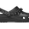 Crocs Classic Chain Clogs “Zwart” 209019-001