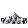 Crocs Classic Cozzzy Marbled Sandalen “Zwart Wit” 207907