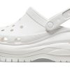 Crocs Classic Mega Crush Clog “Wit” 207988-100
