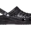Crocs Classic Metallic Crocskin Clogs “Zwart” 209093-040