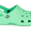 Crocs Classic Outdoor Flat Heel Sportpantoffels Groen 10001-3U3