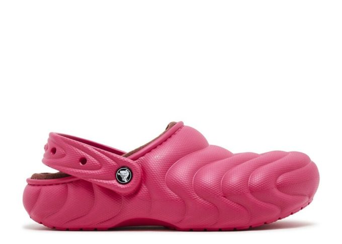 Crocs Classic Overpuff gevoerde klomp “Dragon Fruit” Crocs Classic Overpuff gevoerde klomp “Dragon Fruit”