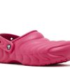 Crocs Classic Overpuff gevoerde klomp “Dragon Fruit” Crocs Classic Overpuff gevoerde klomp “Dragon Fruit”