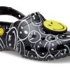 Crocs Classic Smiley World Clogs “Zwart Wit” 207971-0C4