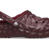 Crocs Gevoerde Geometrische Klompen “Dark Cherry” 210069-6WD