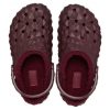 Crocs Gevoerde Geometrische Klompen “Dark Cherry” 210069-6WD