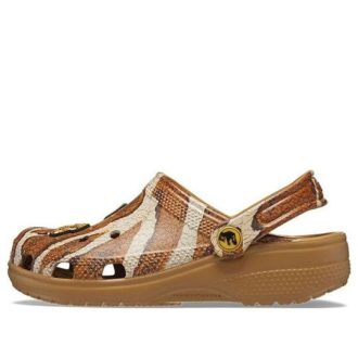 Crocs (GS) Jurassic World Classic Clogs “Bruin Wit” 208860-202