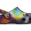 Crocs Kleurrijke Crocs Beach Unisex Multi-Color Zwarte Sandalen 207556-0C4