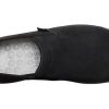 Crocs Reviva Suede Slip-on “Zwart” 205808-060