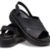 Crocs (WMNS) Brooklyn Luxe Cross Strap “Zwart” 209407-060