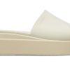 Crocs (WMNS) Brooklyn Slide “Wit Beige” 208728-2Y2