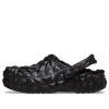 Crocs (WMNS) Classic Clog Gevoerde Geometrische Schoenen “Zwart” 210069-001
