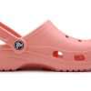 Crocs (WMNS) Classic Clog Outdoor Beach Sports Slippers Roze 10001-737