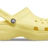 Crocs (WMNS) Classic clog Sportsandalen “Geel” 206750-7HD