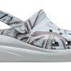 Crocs (WMNS) Classic Crush Disco Clog “Clear Blue” 208121-0ZT