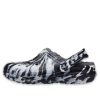 Crocs (WMNS) Classic Lined Clog Outdoor Sandalen “Marbled White Black” 207180-103