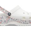 Crocs (WMNS) Classic Platform Americana Paisley Clogs “Wit” 207337-94S