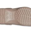 Crocs (WMNS) Klassieke platform gevoerde klompen “Mushroom” 207938-195