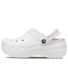 Crocs (WMNS) Klassieke platform gevoerde klompen “Wit” 207938-100