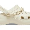 Crocs (WMNS) Klassieke platformklompen met ketting “Bone” 209022-2Y2