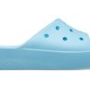 Crocs (WMNS) Klassieke platformslipper “Arctic” 208180-411