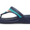 Crocs (WMNS) Monterey Bead Strap Wedge “Donkerblauw” 206641-4HQ