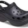 Crocs (WMNS) Small Whale Retro Crocs dikke zool zwarte sandalen 206302-001