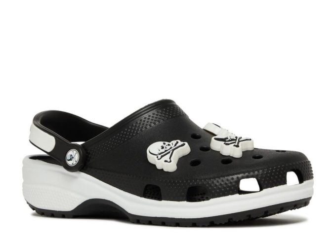 Mastermind Japan x Classic Clog “Zwart Wit”