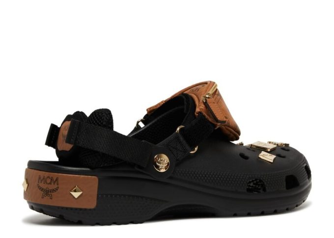 MCM x Classic Clog “Mini Heuptasje – Zwart”