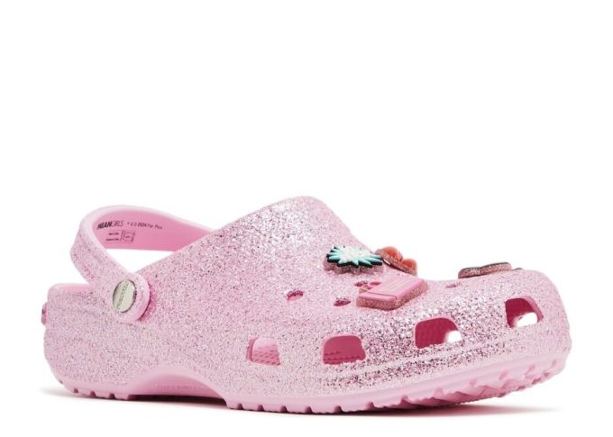Mean Girls x Classic Clog “Op woensdag dragen we roze”
