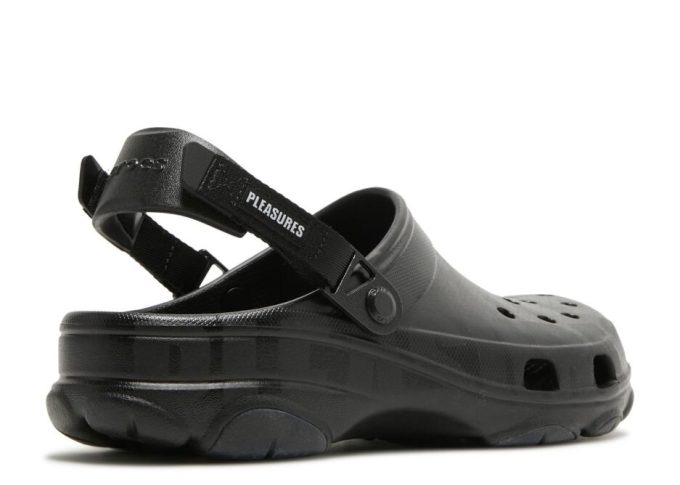 Pleasures x All-Terrain Clog “Zwart”