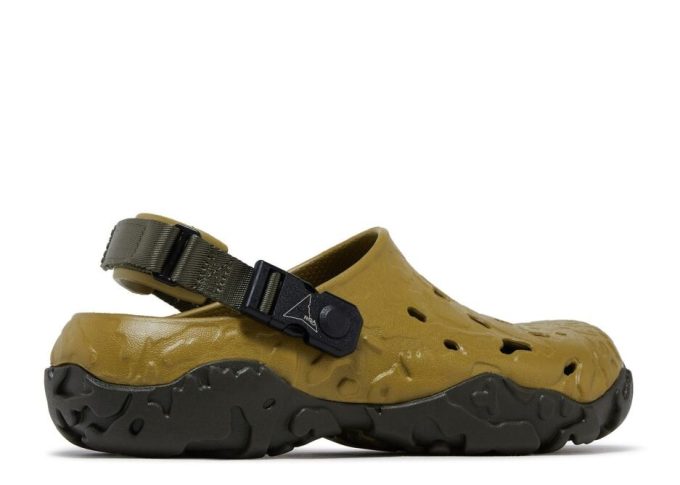 ROA x All-Terrain Atlas Clog “Vakantie Nostalgie”