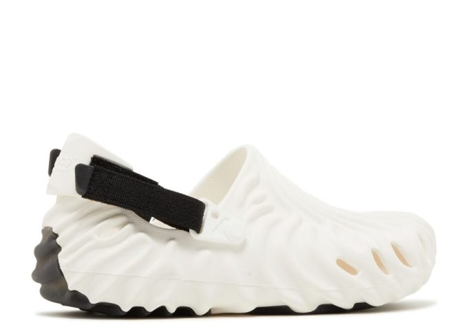 Salehe Bembury x Pollex Clog “Draagtestmonster” Exclusief voor de Paris Fashion Week