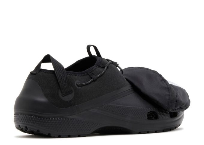 Satisfy x Classic Clog “Zwart”